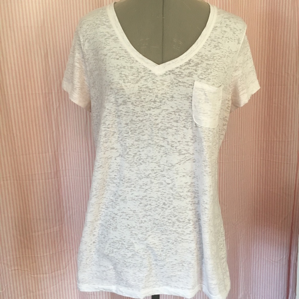 White V-Neck Mudd Short-Sleeve T-Shirt